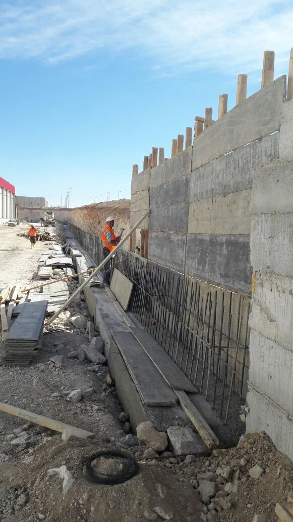 Ece Plaza İstinat Duvarı ve Fabrika İçi Çevre Yolu Yapım İşi — fotoğraf 3