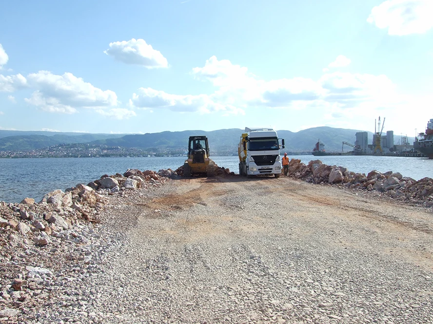 Safiport Derince Liman Genişletilmesi Çalışması — Gültaş arşivi