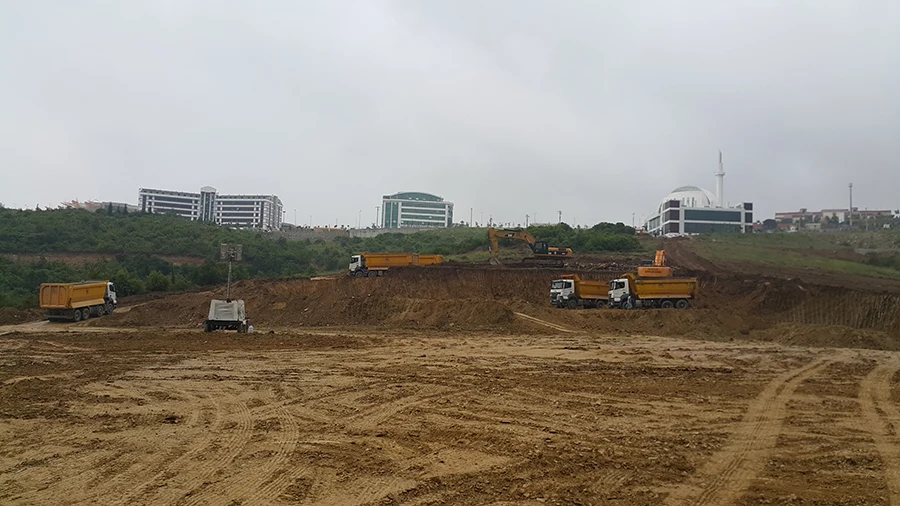 Umuttepe Yurt Binası Temel Hafriyatı – Galaksi Otelcilik Ltd. Şti. — fotoğraf 2